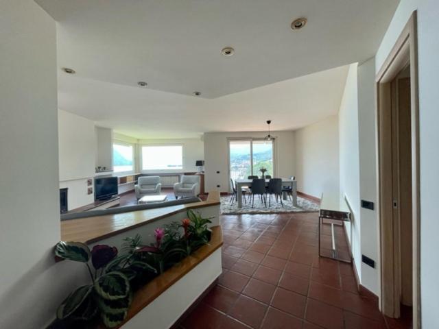 Villa Casa Caponetti Costa Volpino Exterior foto